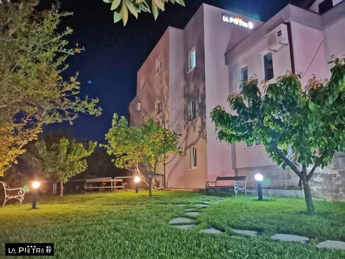La Pietra Family Hotel Međugorje Esterno foto