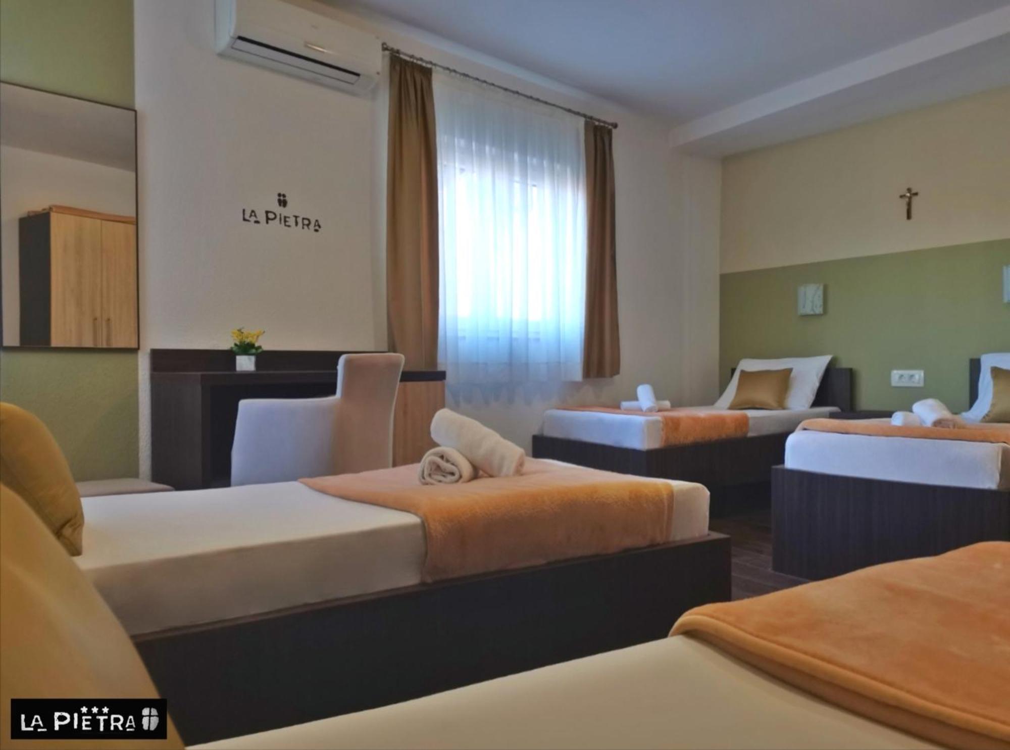 La Pietra Family Hotel Međugorje Camera foto